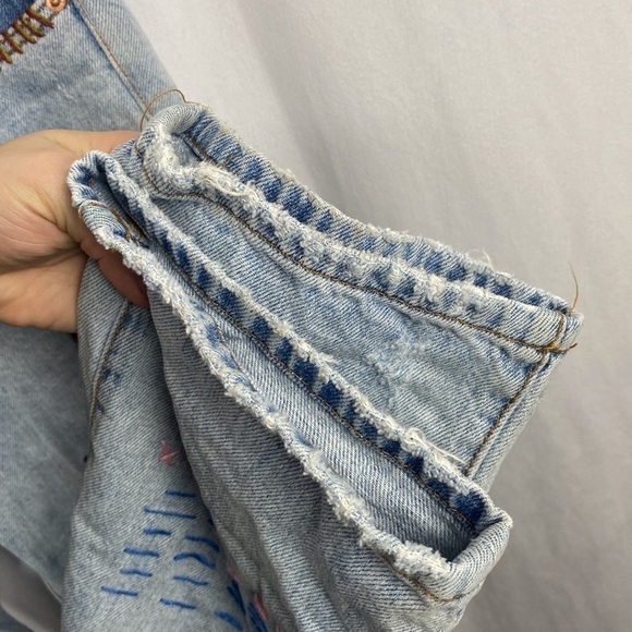 BDG High-Waisted Cowboy Jean – Printed Patchwork - Size 24 - Picture 8 of 16